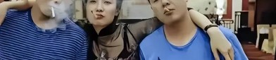 她的告捷与三个男子不得不谈的故事！及别只盯着陈晓仳离！从贾乃亮到吴谨言近期的瓜个个离谱又惊人！及清明假期带热深度旅游贵州省县域文旅预订热度增加？421吃瓜文献何以独缺赵丽颖