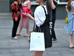 小姐姐松糕鞋,小姐姐松糕鞋，轻松驾驭优雅与个性